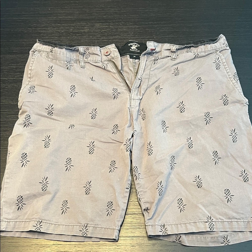 Beverly Hills Polo Club Light Gray Pineapple Print Shorts